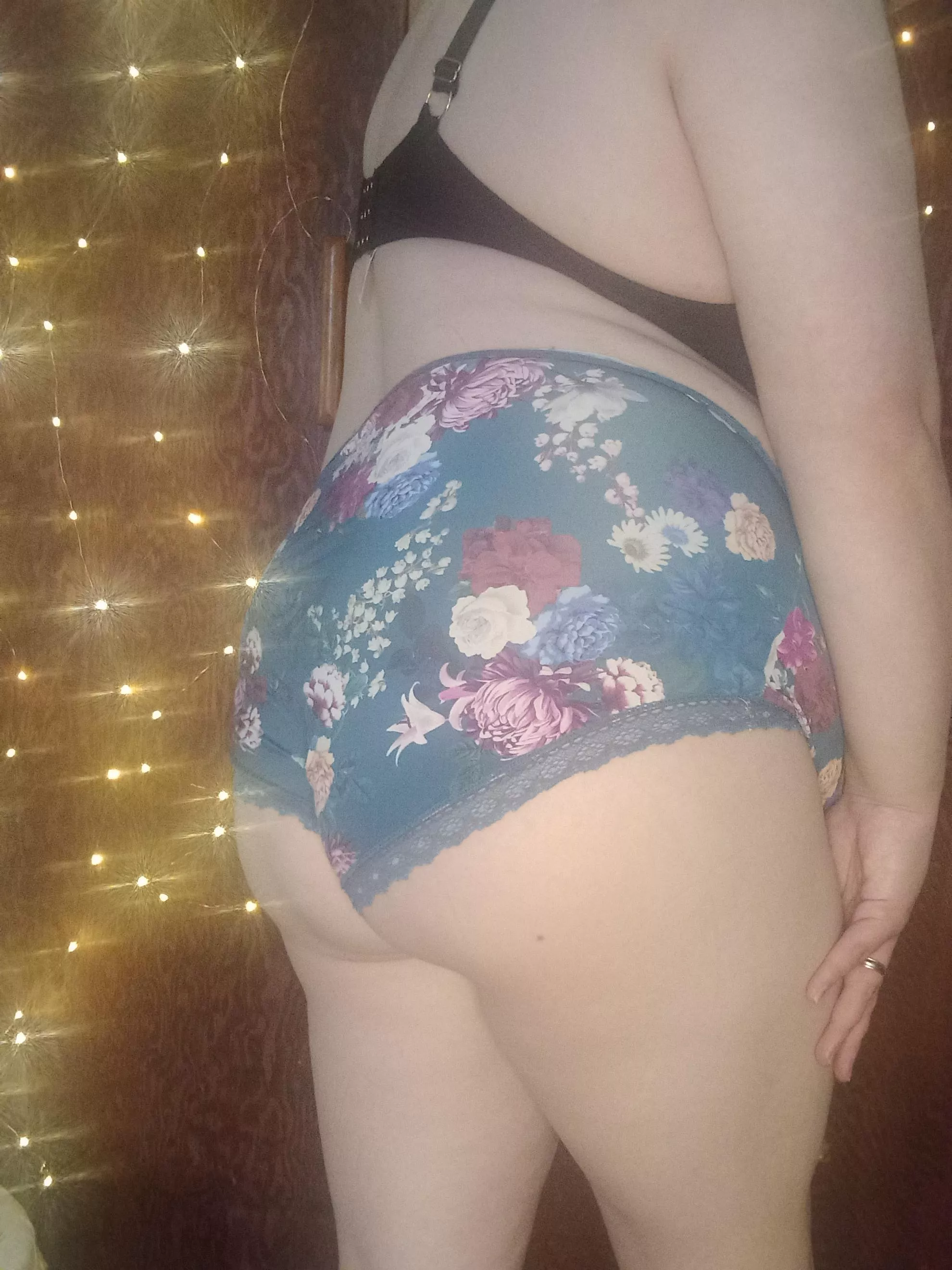 Heres my butt