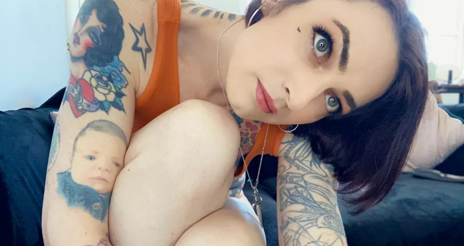 Heyyy we should hang out 👉👈🥺