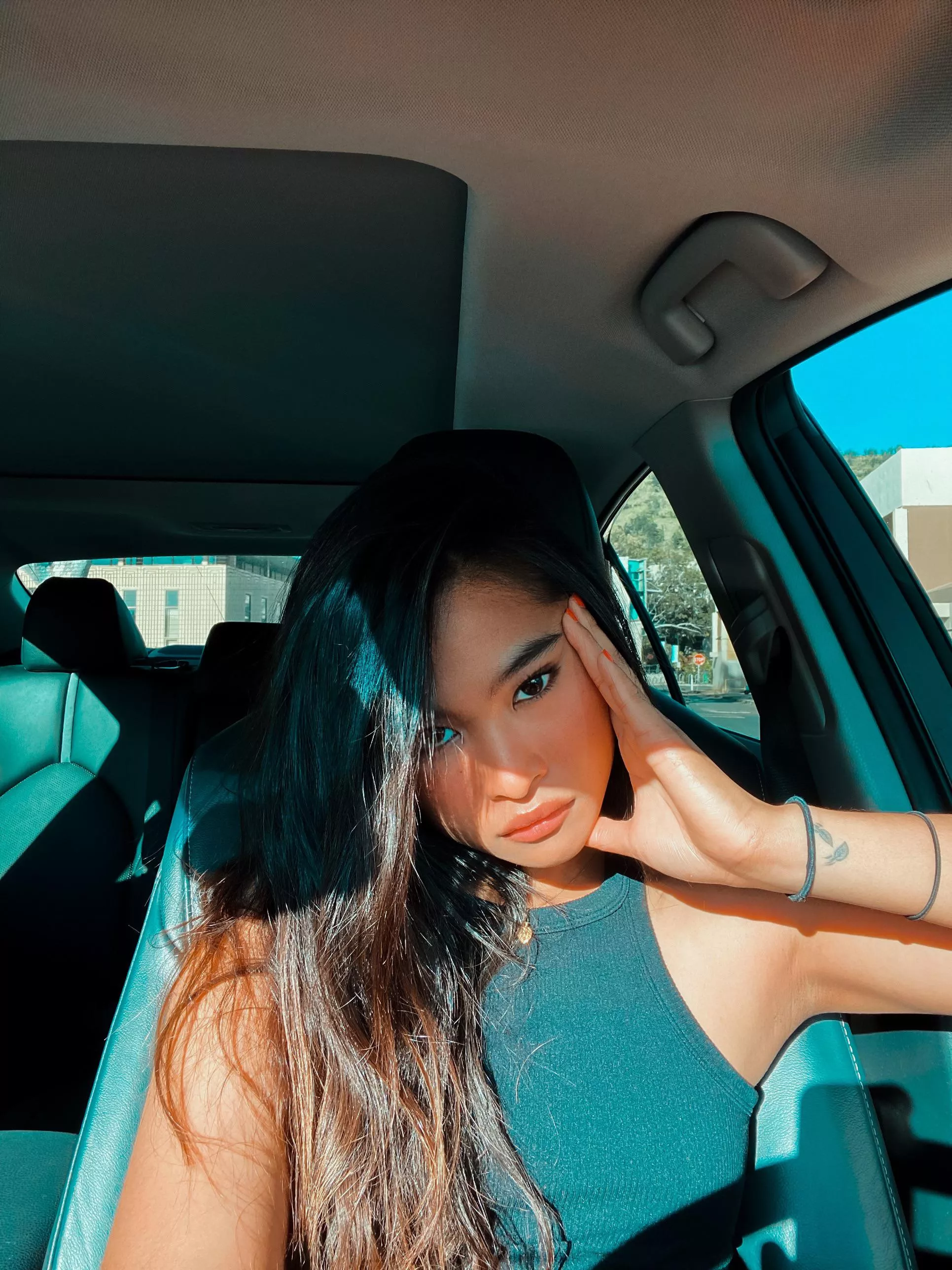 Hi 🤍