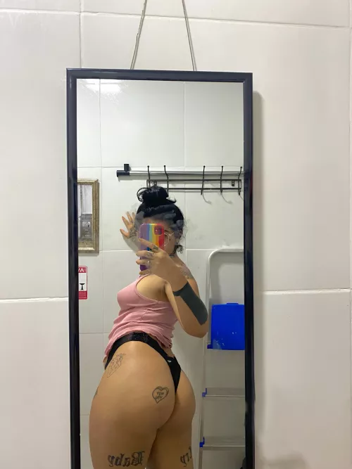 Hope u like girls with big ass 🥵