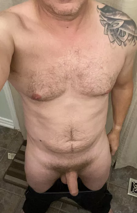Hope you like your dads uncut…(48)