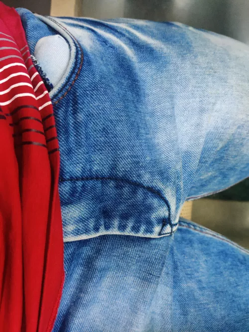 Horny in classroom....;)