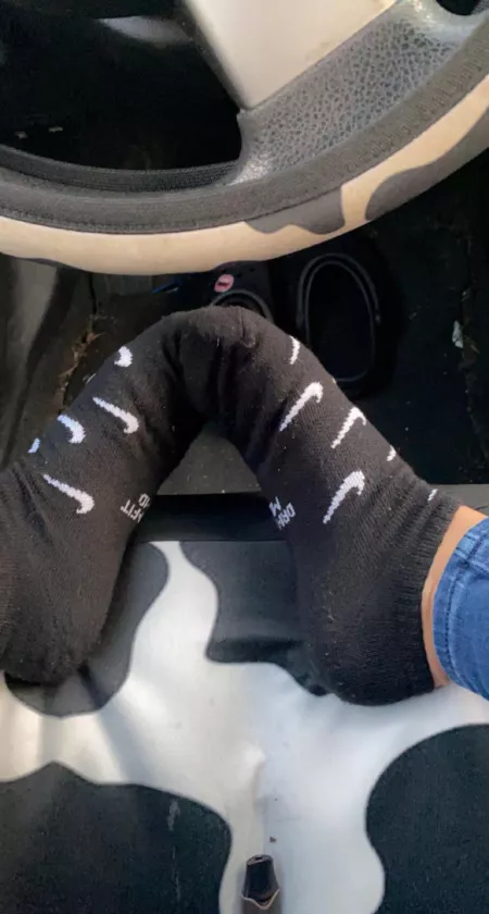 How do you like my Nike socks? First day!! Let’s see how dirty I can get these 😈