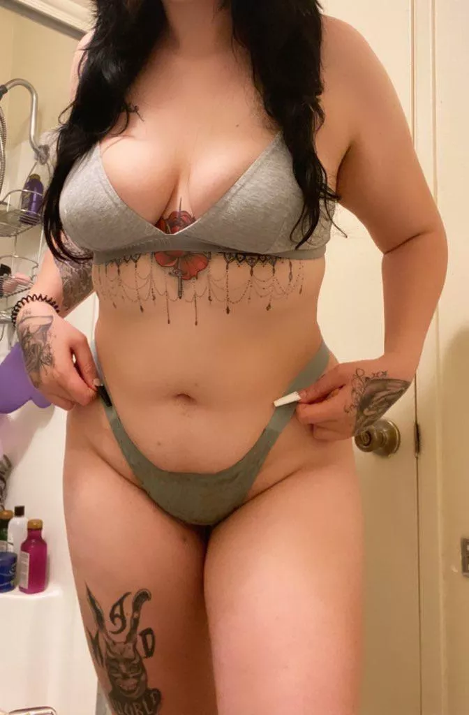 how many rounds do you want to go with me ? 🥵