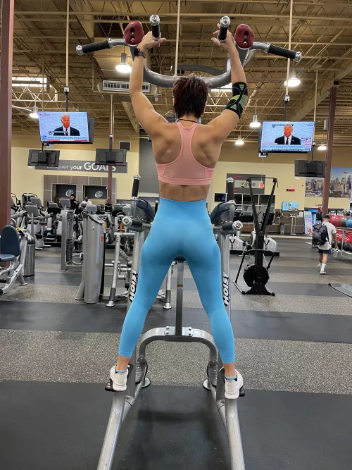 How’s my back view?