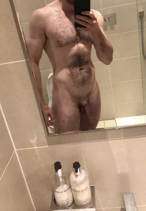 How’s my Scottish winter coat looking?