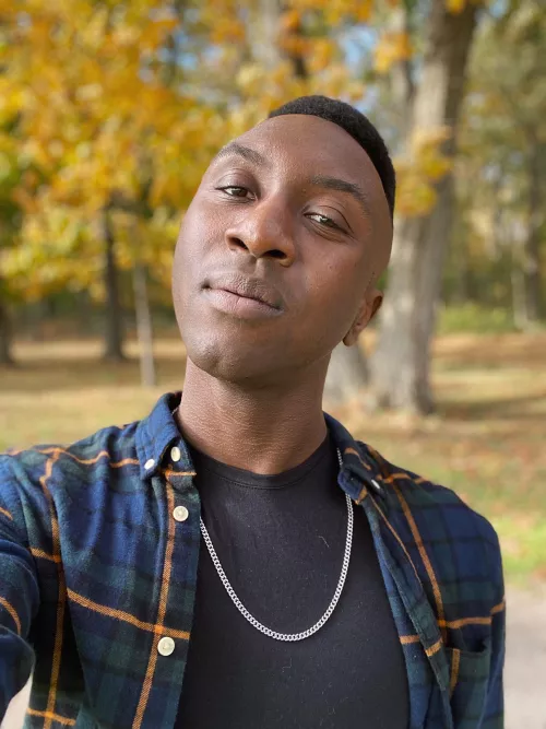 I almost never see BlPOC here, so thought I’d change that. 🍂