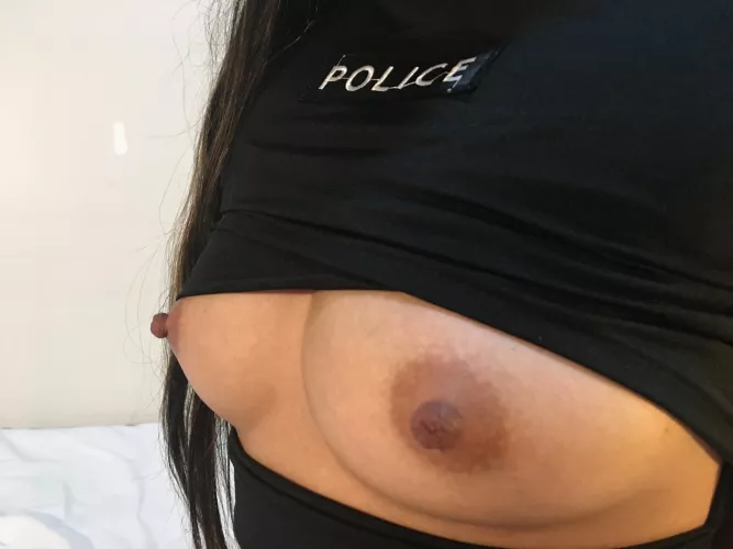 I am off duty today… so no bra and my nipples are free!