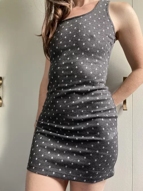 I bought this very trashy dress used and I bet I’m at least twice the age of the last owner 😳