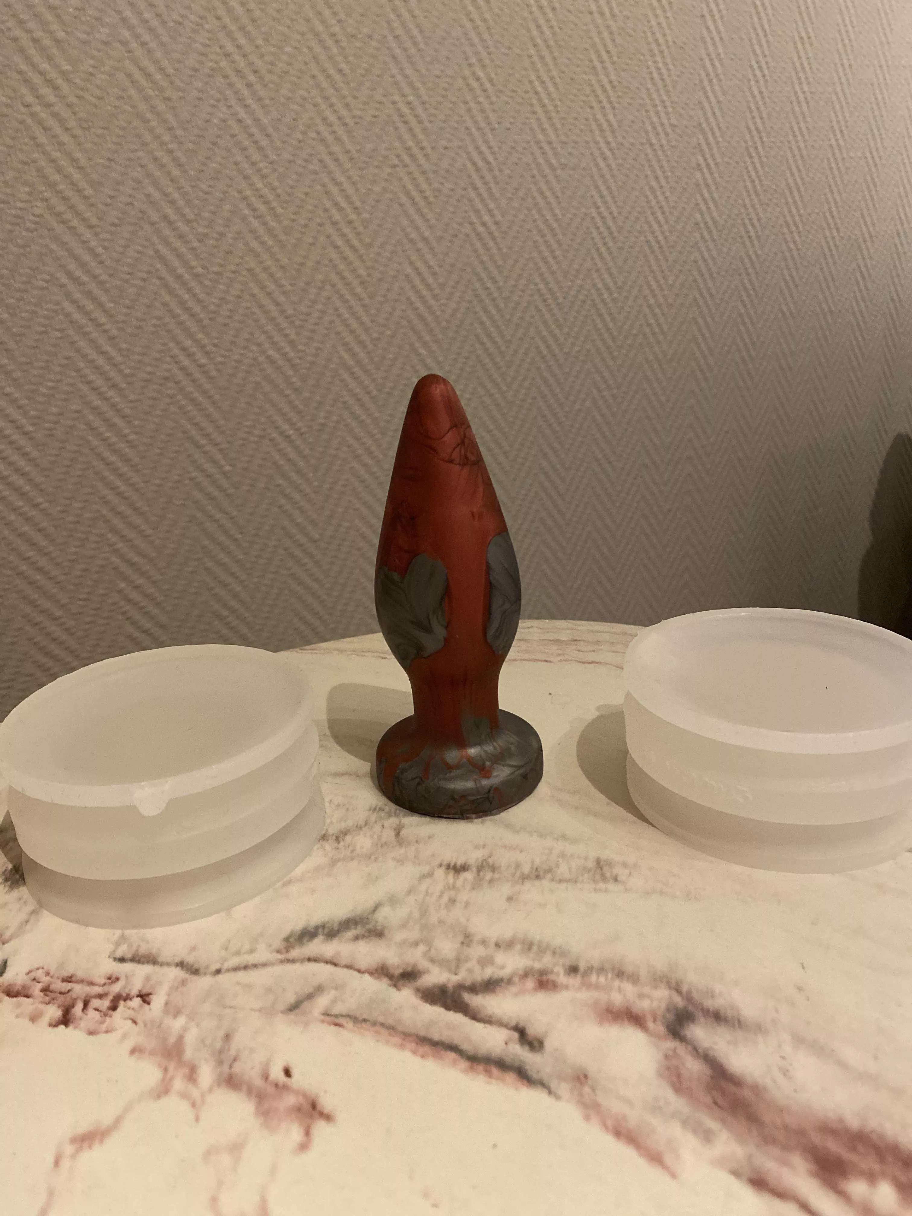 I bought two suction cups from sinnovator on uberkinky.com, and they sent me a free buttplug!! Couldnt be happier with my first purchase from their site! I bought two suction cups from sinnovator on uberkinky.com, and they sent me a free buttplug!! Couldnt be happier with my first purchase from their site!