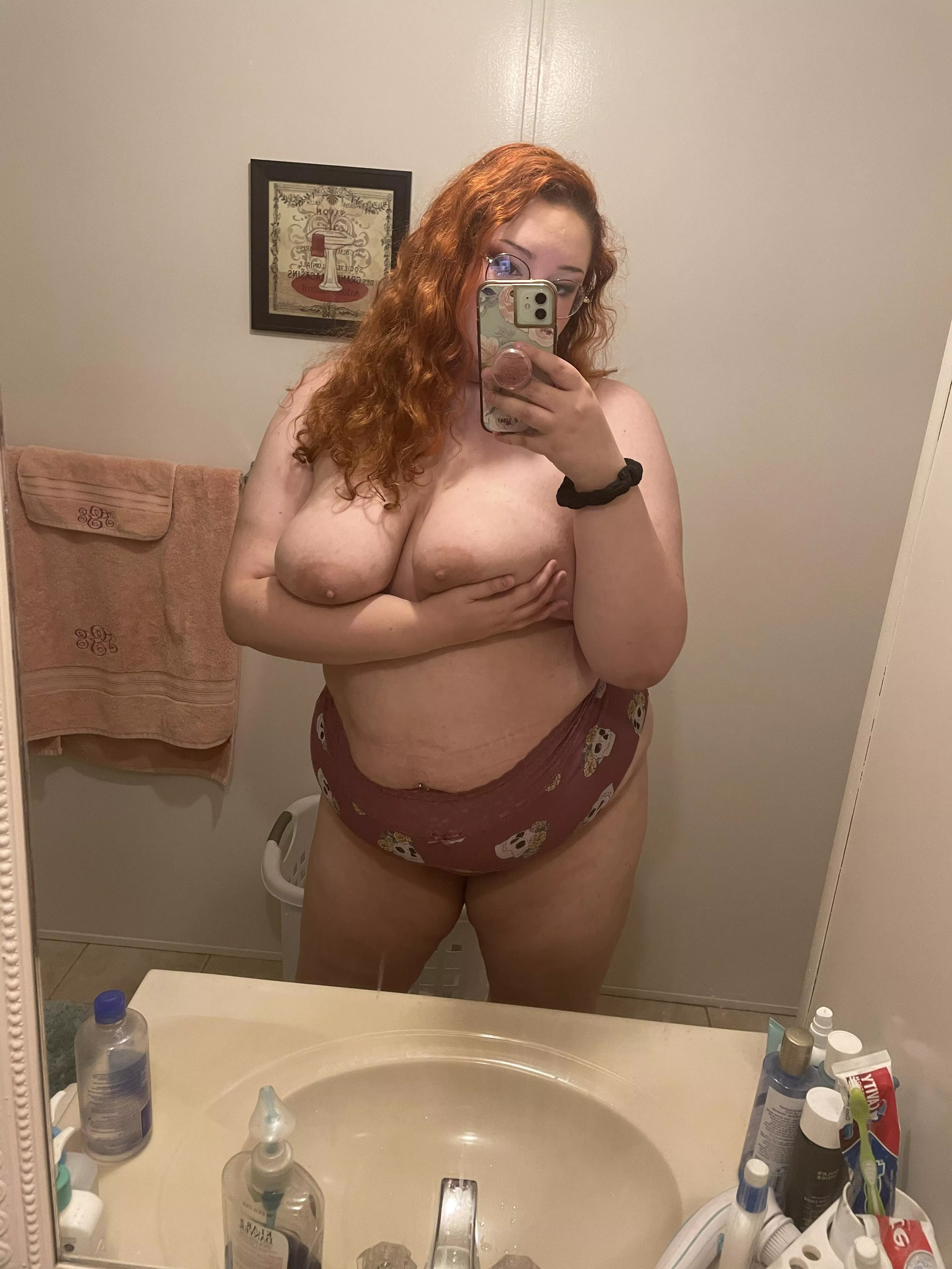 i decided to take this before i go out today 😘