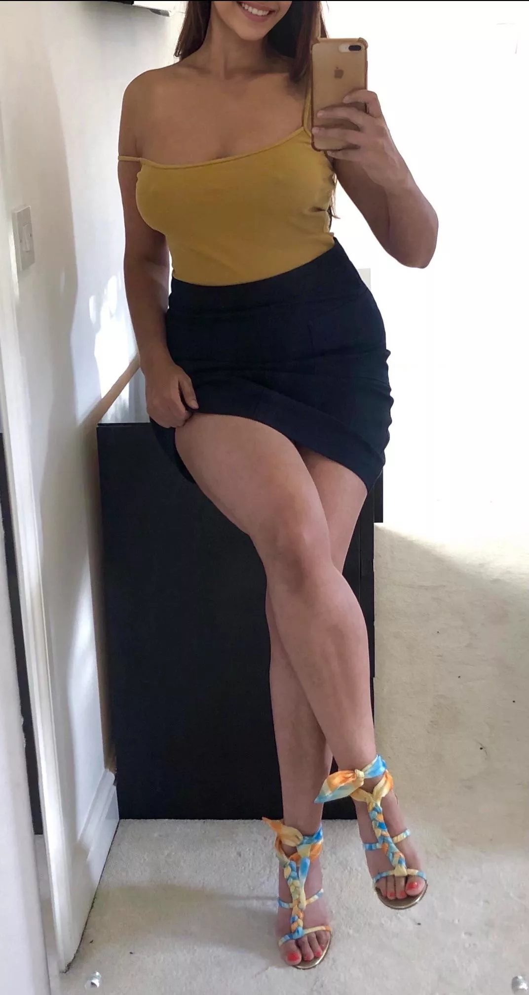 I didn't wear a bra because I know every guy is looking at my nipples and getting turned on...😈😉 British Asian I didn't wear a bra because I know every guy is looking at my nipples and getting turned on...😈😉 British Asian