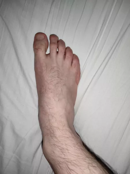 I don't like the tops of my feet, but I thought i should show it anyway