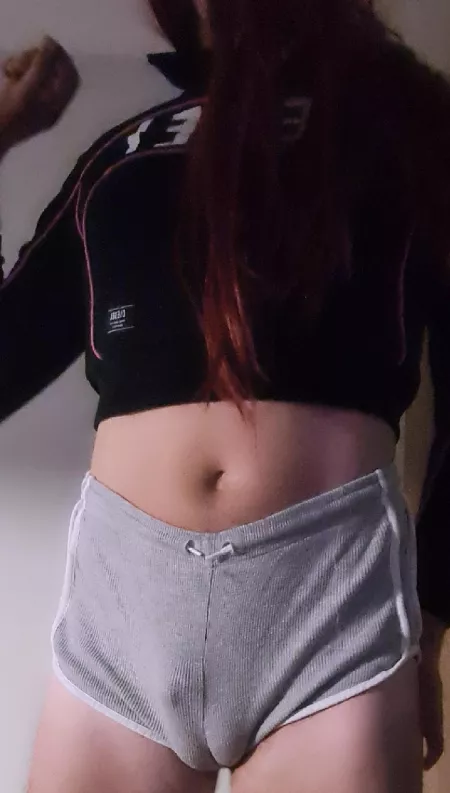 I get some odd looks at the gym. Can't think why 🤔