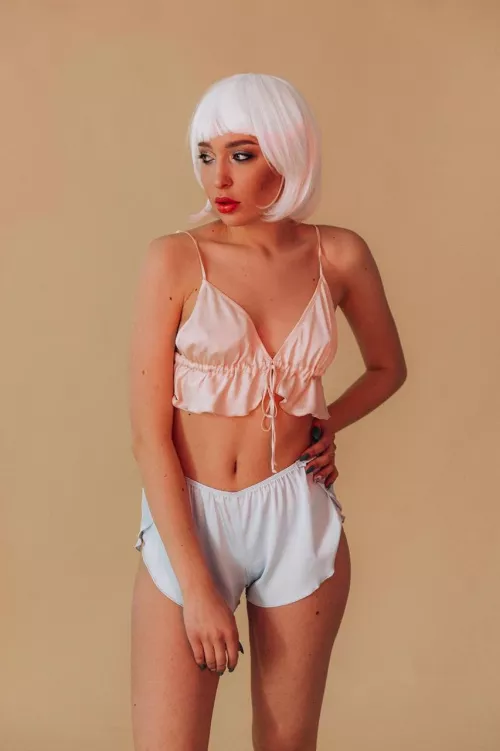 💕I get wet when I'm thinking about you fucking me on the kitchen table💝My FREE link in Bio and below😍