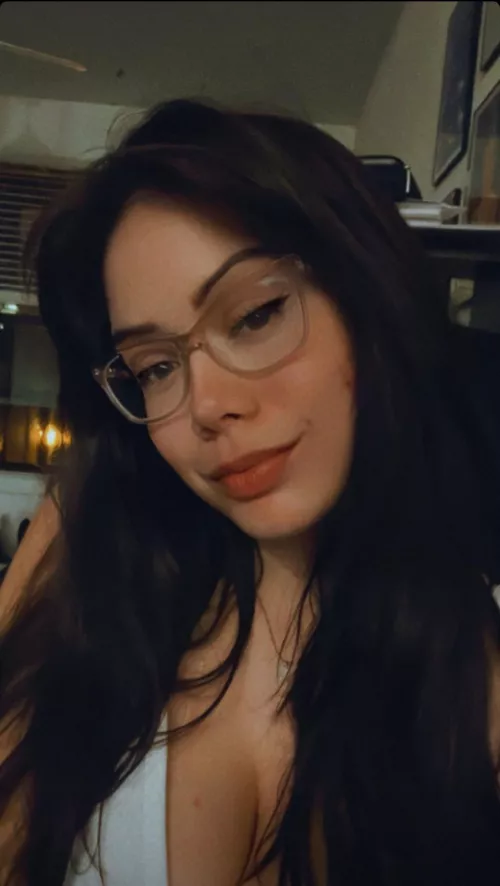 I give you this look from across the bar, what do you do? 😏