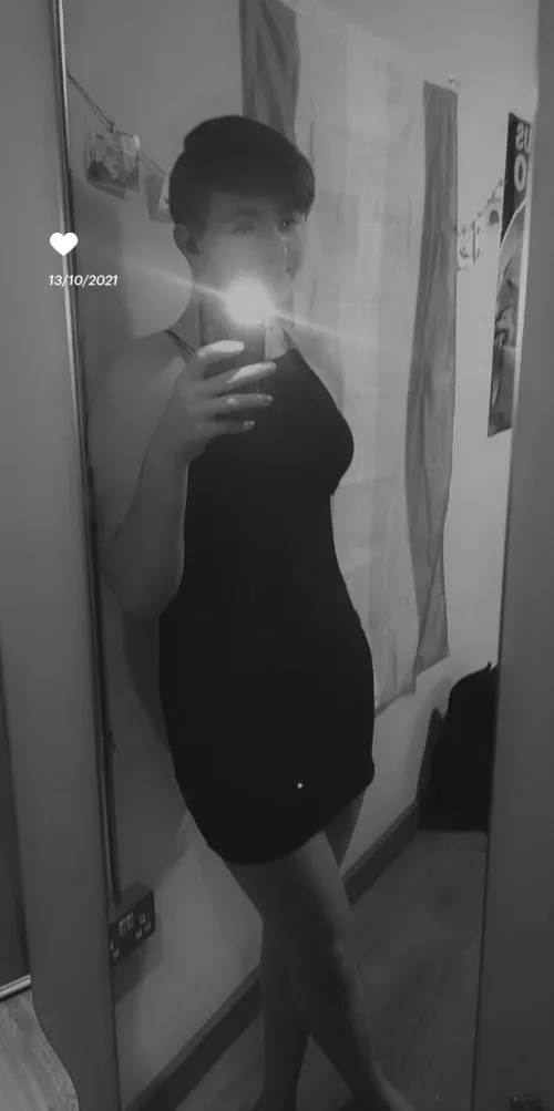 I got a new dress and omg I love it 🥰