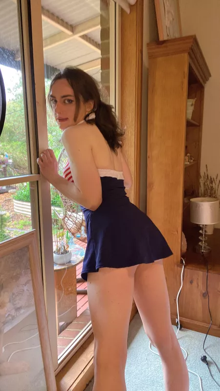 I got a new swimsuit!!! How do I look?? ☺️