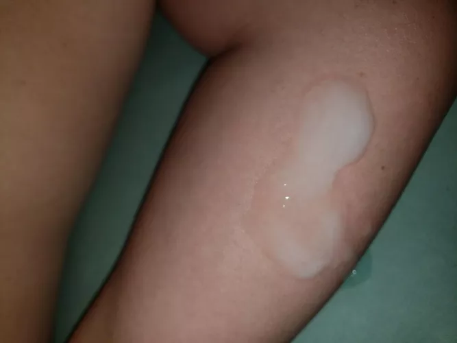 I got tagged while napping, love when he does that 🥰