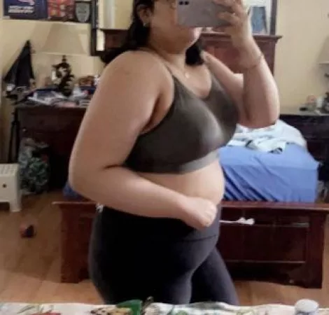 i know he’d rather fuck my best friend bc i look like this :