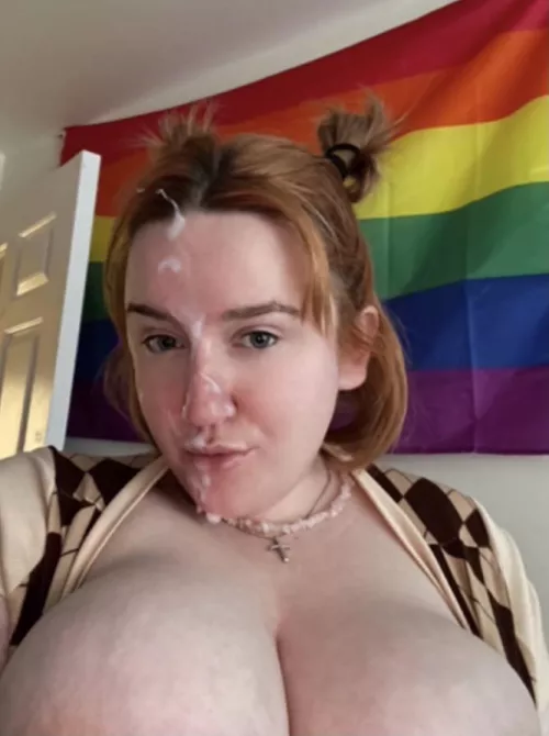 I like girls too but girls can’t do this 🤤💦