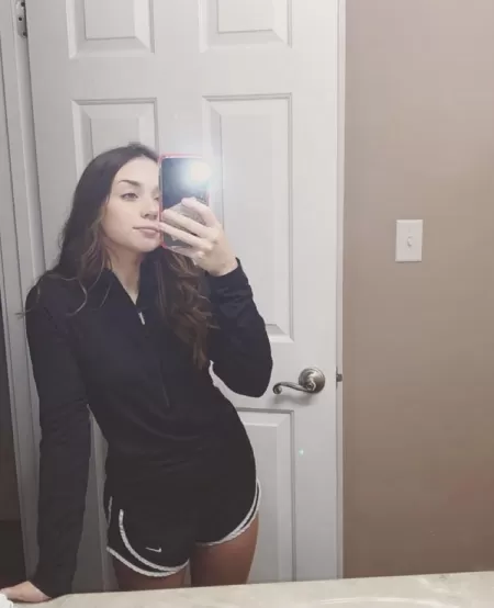 i like how my figure looks in this outfit