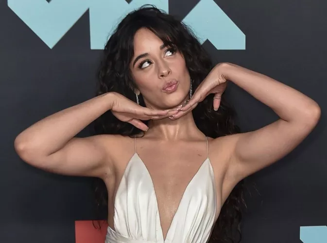 I need a bud to get me off to Camila’s armpits