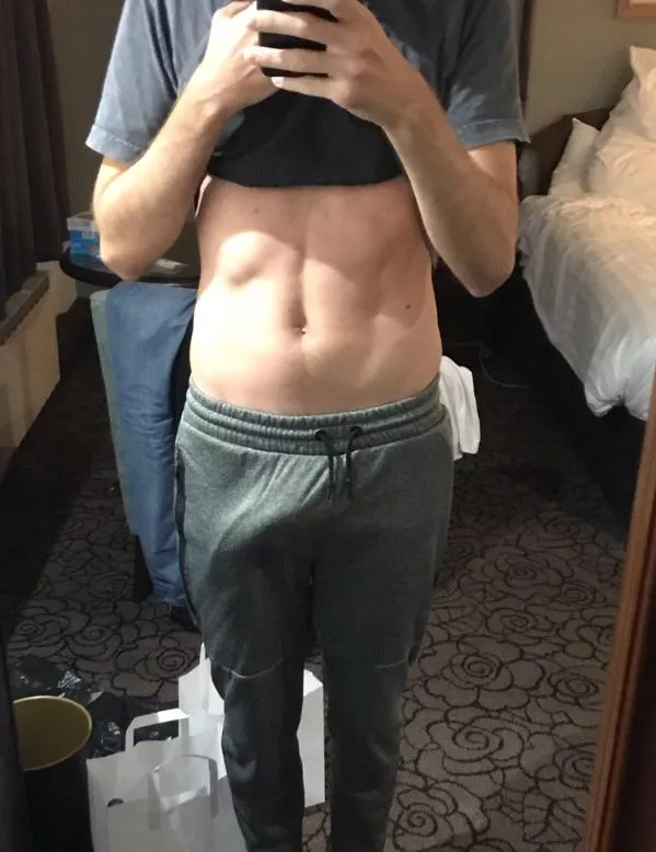 I never realized these pants were so... indiscreet. Now I’m thinking of the tines I wore it to the gym I never realized these pants were so... indiscreet. Now I’m thinking of the tines I wore it to the gym