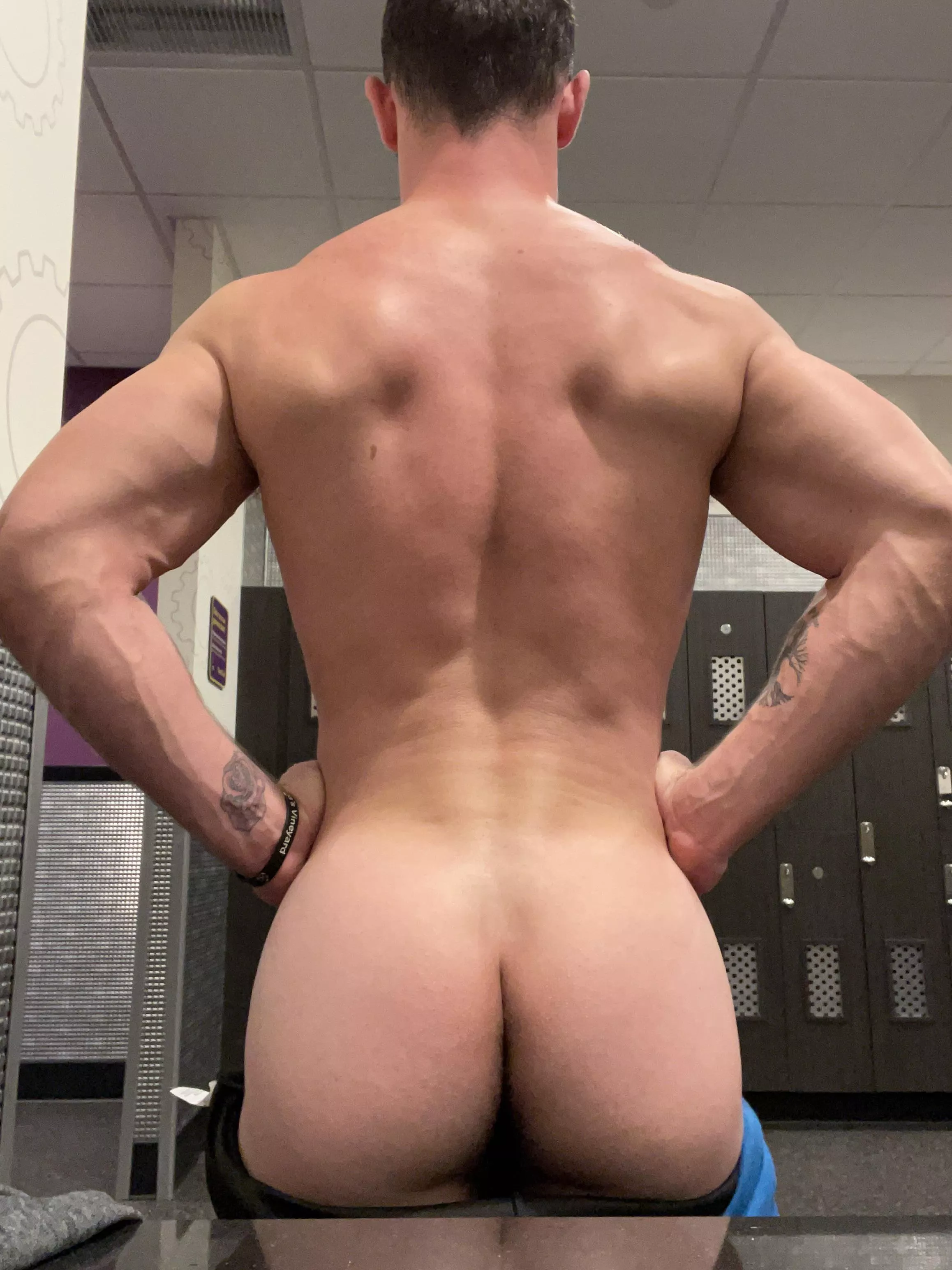 I one day hope somebody catches me in the locker room