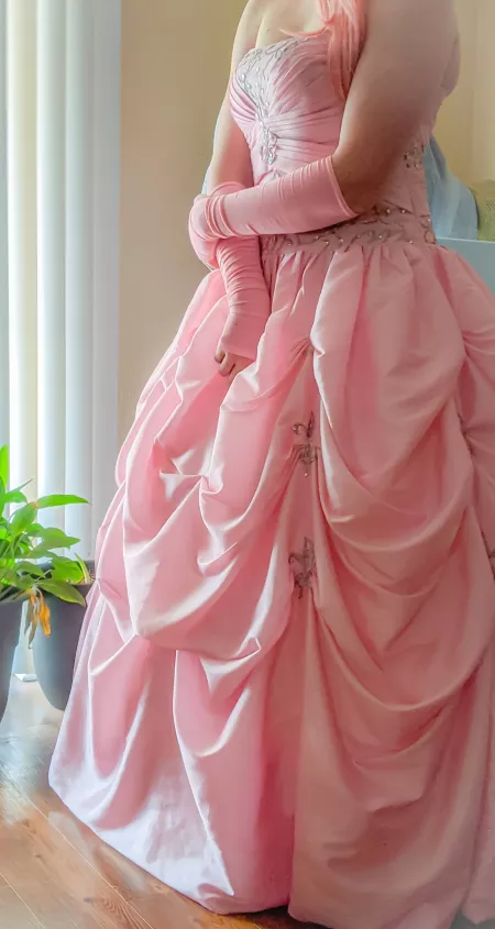 I only pretend to have masculinity, I prefer to be pretty