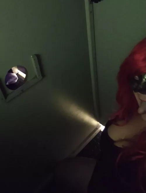 I stopped at sex shop off the express way on my travels yesterday around noon and they had video booths with glory holes 😀 ..I posted that I was there on Grindr waited 10 min for them to flock in...sucked off 7 guys in 2 hours 🤭🤤💋😋🤫 I'