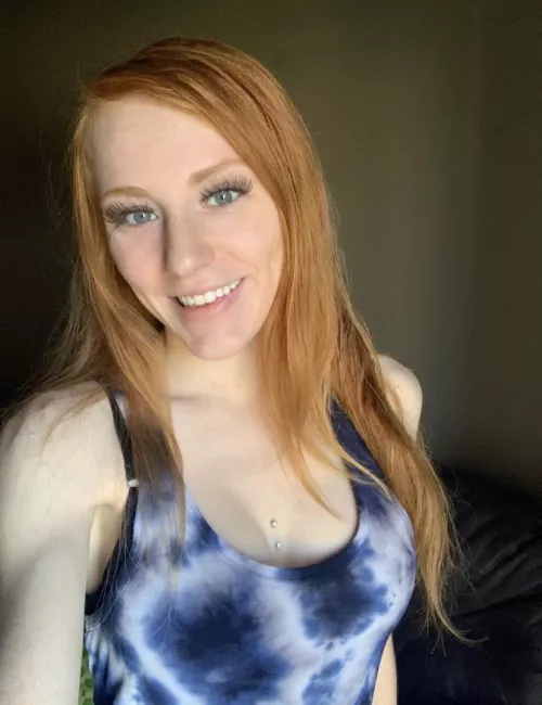 I think my shirt really compliments my eyes