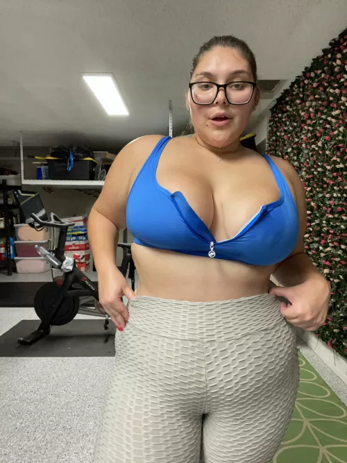 i wanna be your distraction