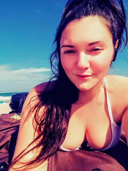 I wanna see you guys can on my sister