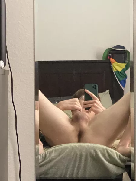 I want my twink hole filled so bad rn 😩