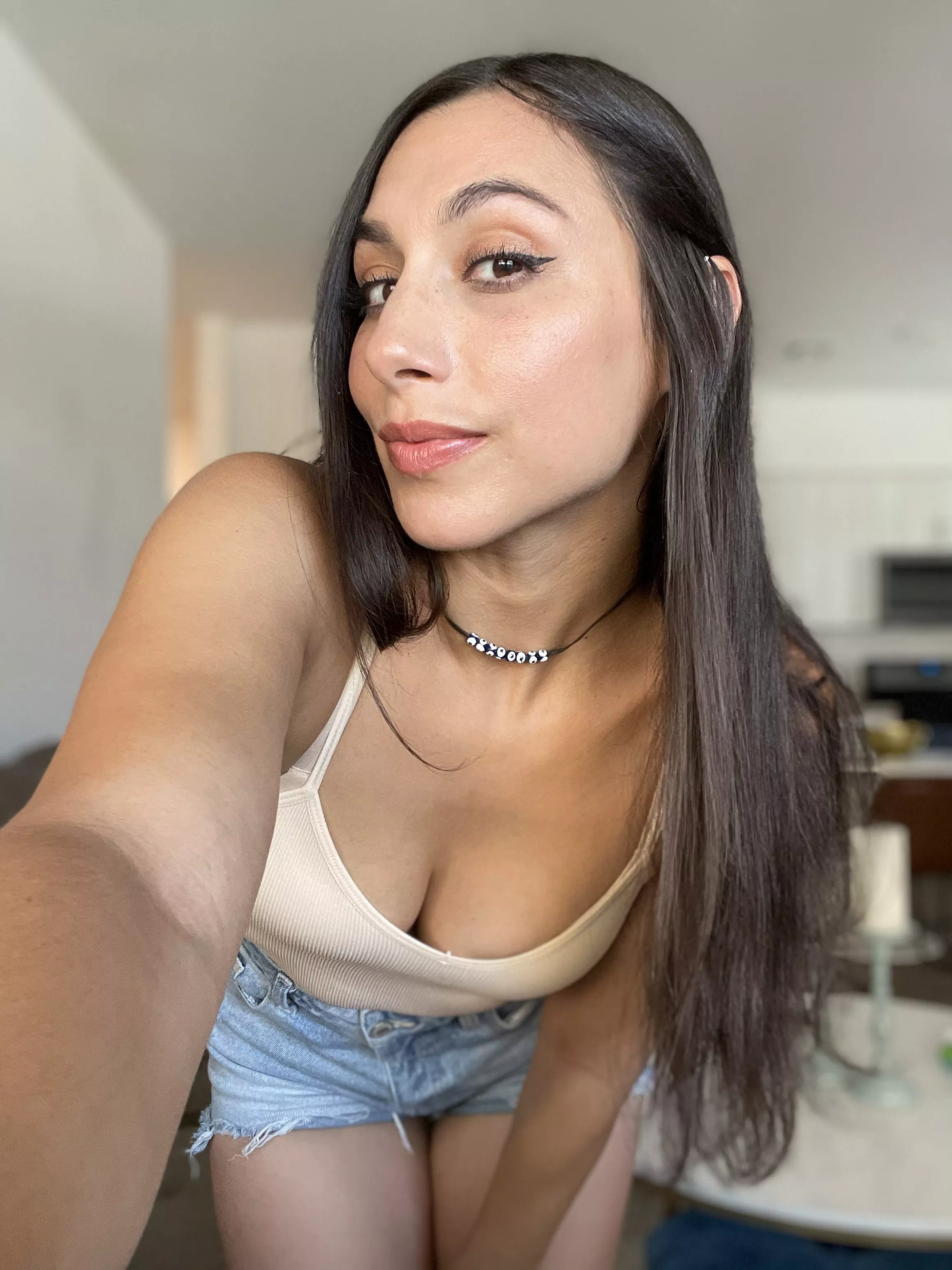I want to know you more 🍷