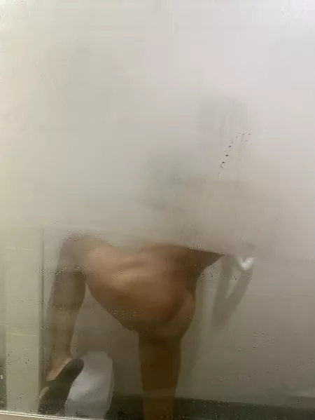 I was doing a face reveal but it got too hot and steamy in the showers!