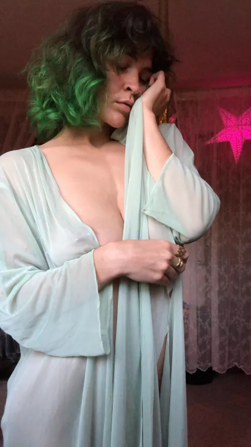 Idk who needs to hear this, but I want you to grab me all over