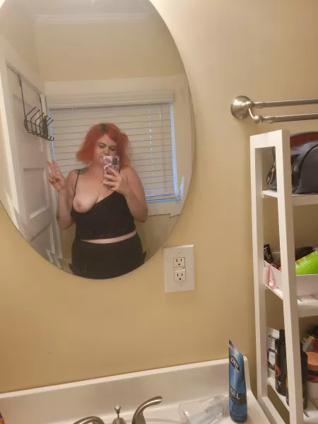 If I woke up next to you like this after a night out... are you sending me home or is it time for round 2?