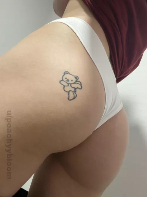 If only one guy likes my ass i'll be happy:)))