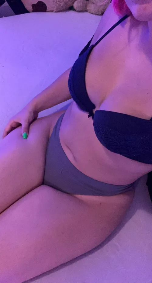 if you stop for me, I’ll celebrate by recording me masturbate