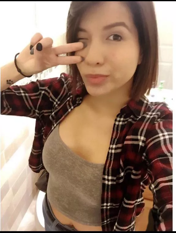 I’m a cuck and look for a bully or anyone to roleplay fucking my girlfriend. DM Me! Or My discord is FlowerWazer#0211 I’m a cuck and look for a bully or anyone to roleplay fucking my girlfriend. DM Me! Or My discord is FlowerWazer#0211