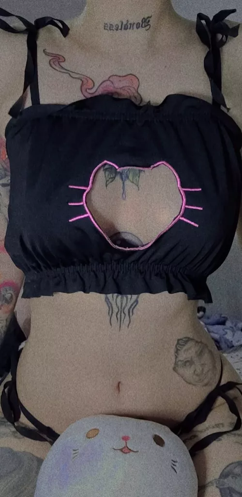 I'm a cute tattoo babe, want have a dirty time with me? [Selling] - GFE, Cock rates and more, I have discounts for custom content / kik: Kattvon