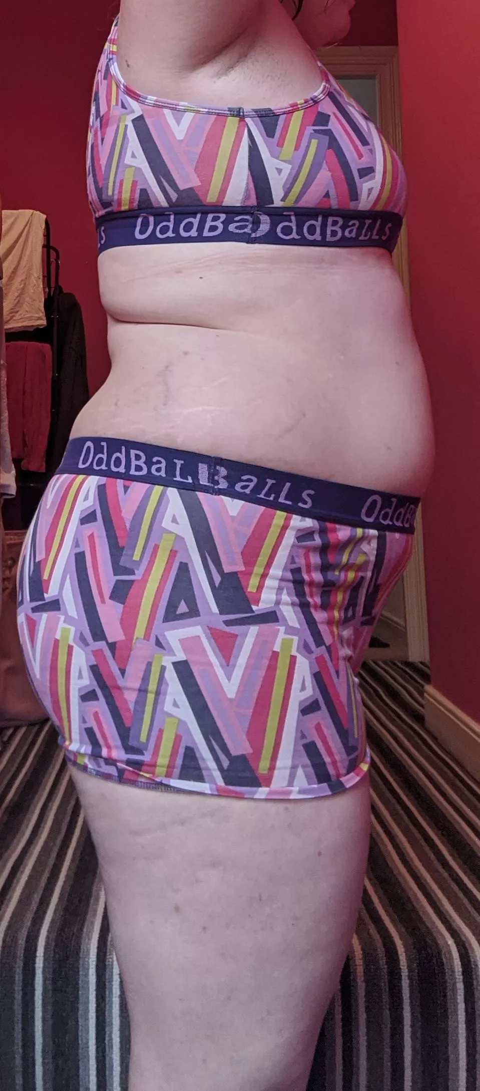 I'm a ticklish, very sensitive BBW... Whatcha gonna do to make me squirm, scream and beg?? In or out of these clothes.. I'm a ticklish, very sensitive BBW... Whatcha gonna do to make me squirm, scream and beg?? In or out of these clothes..