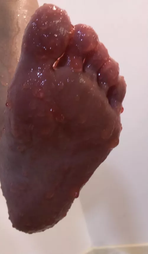 I’m covered in Jelly. Would you mind helping me clean up this mess?