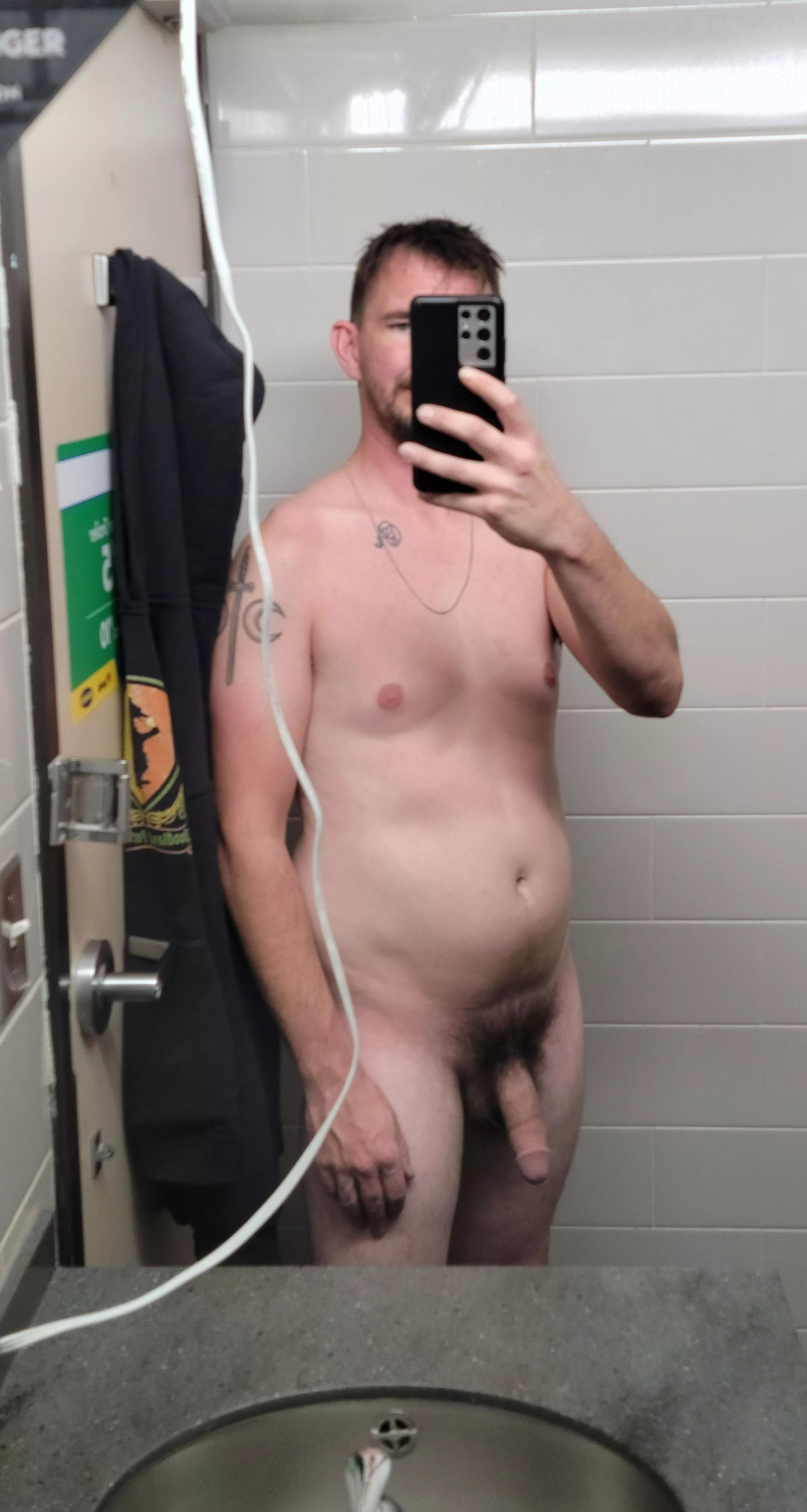 I'm getting much more confident posting here and seeing all the beautiful people. Thought I'd even show part of my face! (I'm getting bolder) I'm getting much more confident posting here and seeing all the beautiful people. Thought I'd even show part of my face! (I'm getting bolder)