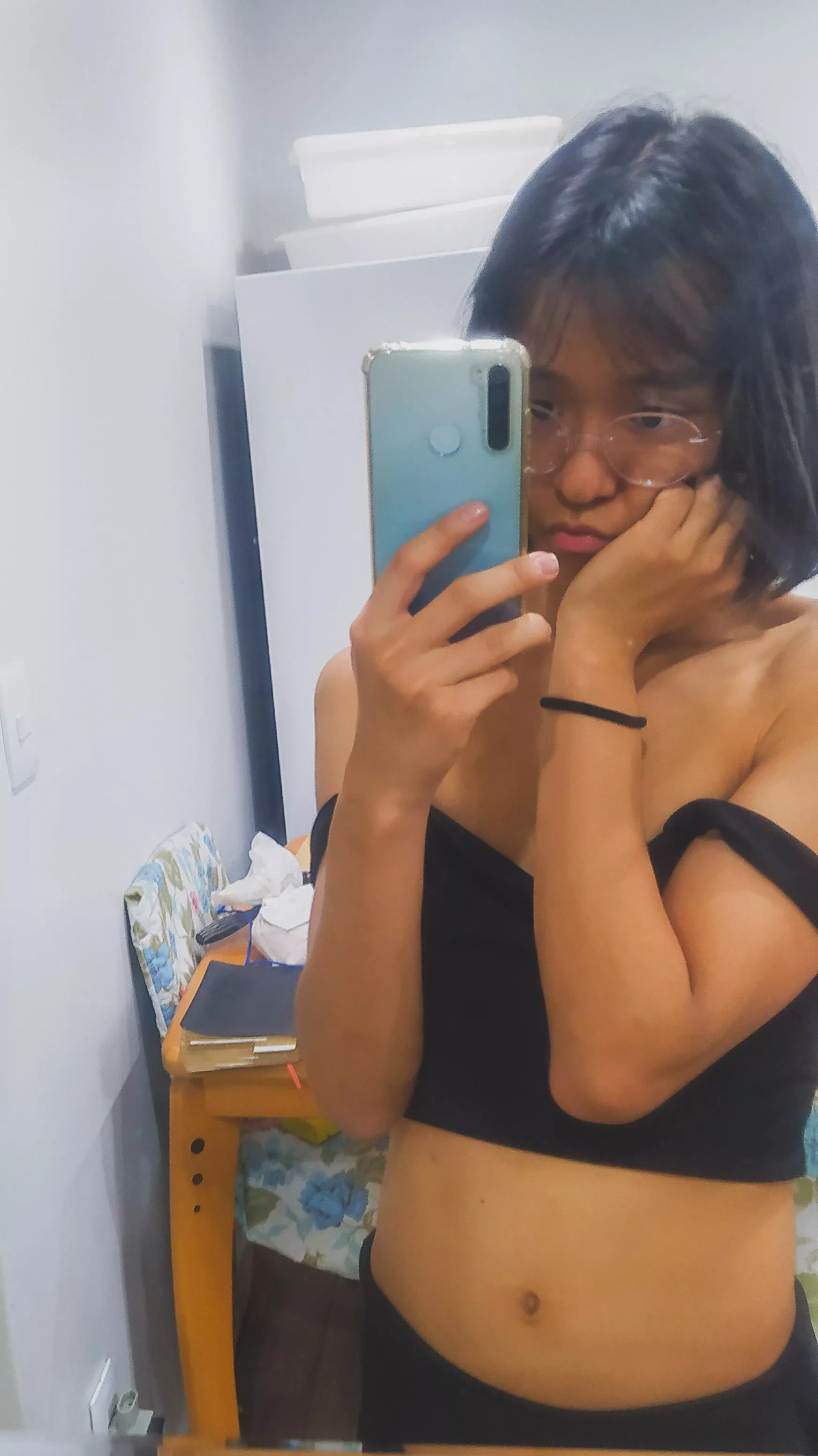 I'm reaaaally self conscious about my broad shoulders + lanky boy arms 😭 (can't wait to one day start hrt and try and change all this!!!!) I'm reaaaally self conscious about my broad shoulders + lanky boy arms 😭 (can't wait to one day start hrt and try and change all this!!!!)