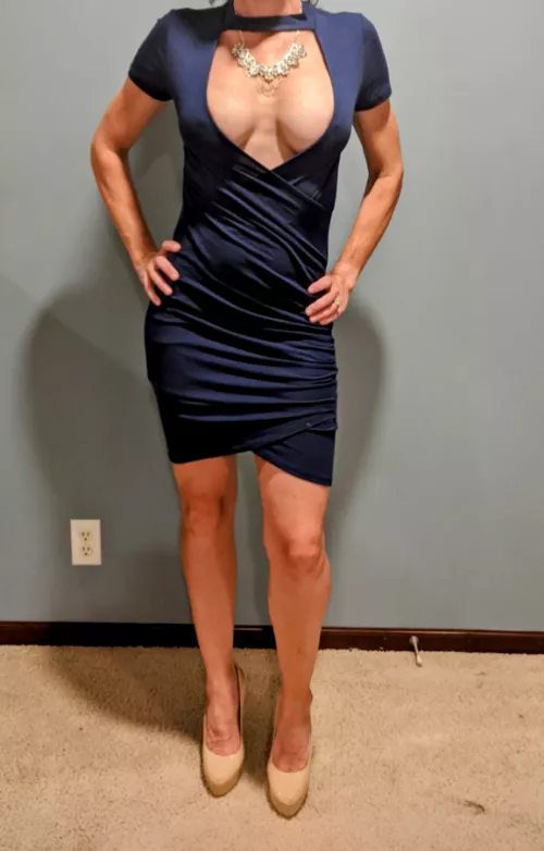 Impossible to wear a bra with dress!!!