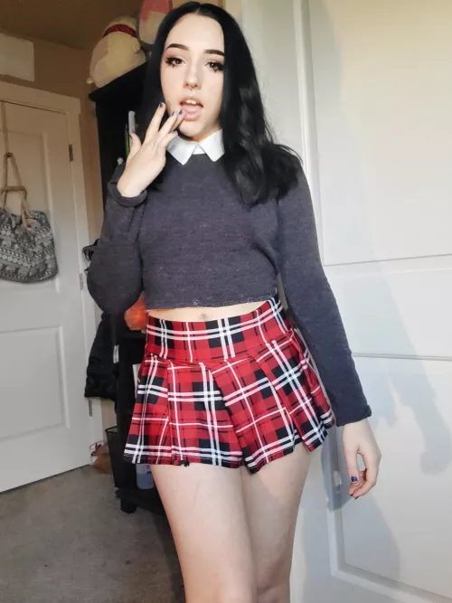 Is my skirt too short ?
