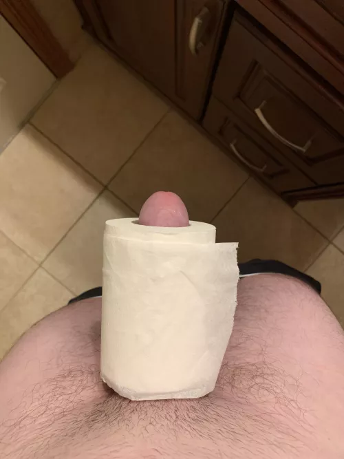 Is this abnormally small girth?? Is the length small too? If anyone wants to compare message my kik